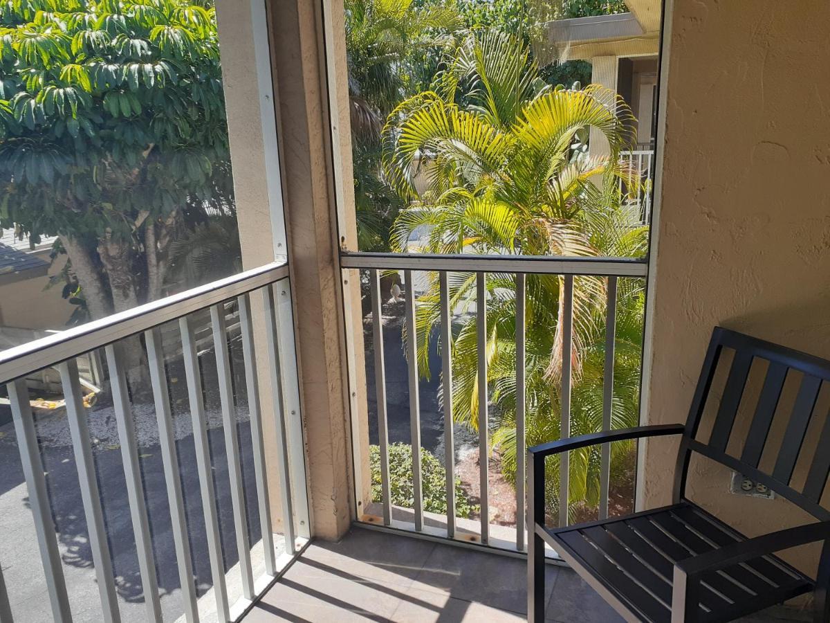 Turtle Crawl Inn - Longboat Key Extérieur photo